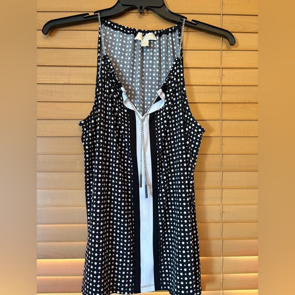 Michael Kors Gray and White Sexy Top with shoulder silver chain. Size Large